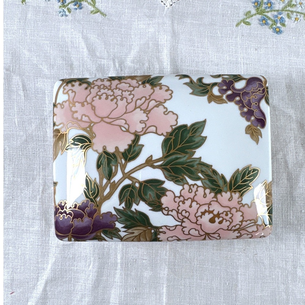 Fitz and Floyd Porcelain Card Box Floral Peony Japan Dogs Playing Poker Cards